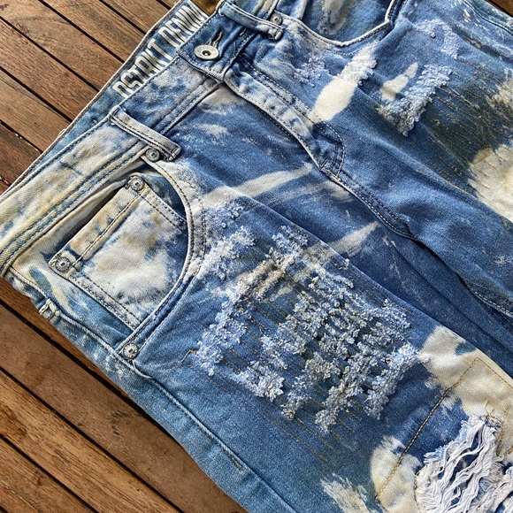 8ighth DStrkt Jeans Mens 30X 32 light wash Distressed/ Destroyer jeans. - Picture 14 of 15